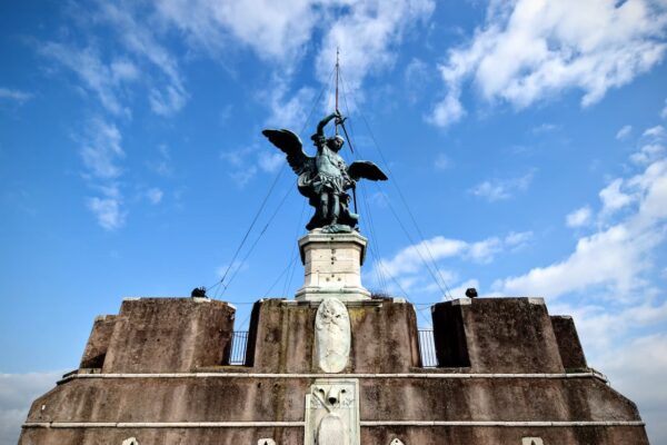 statua castel sant'angelo
