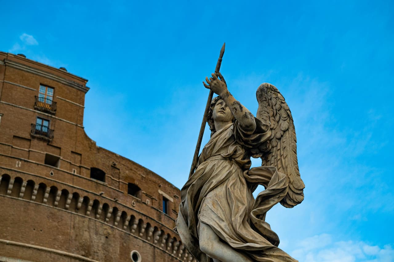 warto odwiedzić castel sant'angelo rzym